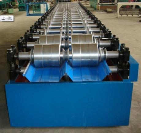 角驰压瓦机 选购指南与沧州伟信机械供应详情